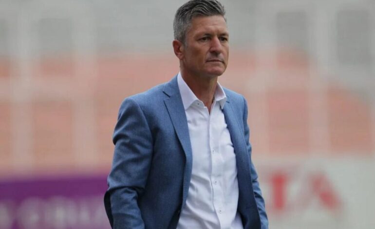 Mario Sciacqua repetiría el equipo que viene de caer ante Temperley para enfrentar a Colón