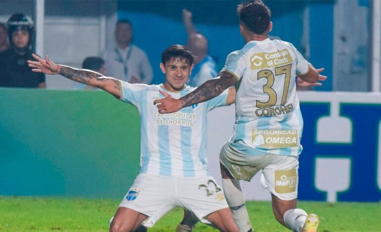 Atlético Tucumán y All Boys se ven las caras buscando avanzar en la Copa Argentina