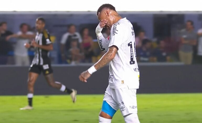 El desgarrador llanto de Neymar al retirarse lesionado