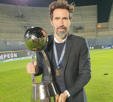 «HAY QUE CREER», el saludo de Eduardo Domínguez en el aniversario de Colón