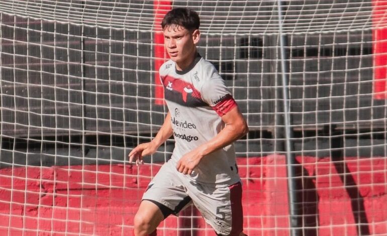 LAUTARO GAITÁN: ¿Quién es el juvenil convocado por primera vez en Colón?