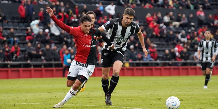 Colón ya sabe cuándo recibiría a Morón por la fecha 32