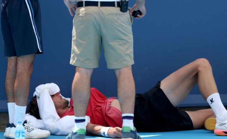M1000 Cincinnati: Rinderknech no aguantó el calor y se descompuso en pleno partido