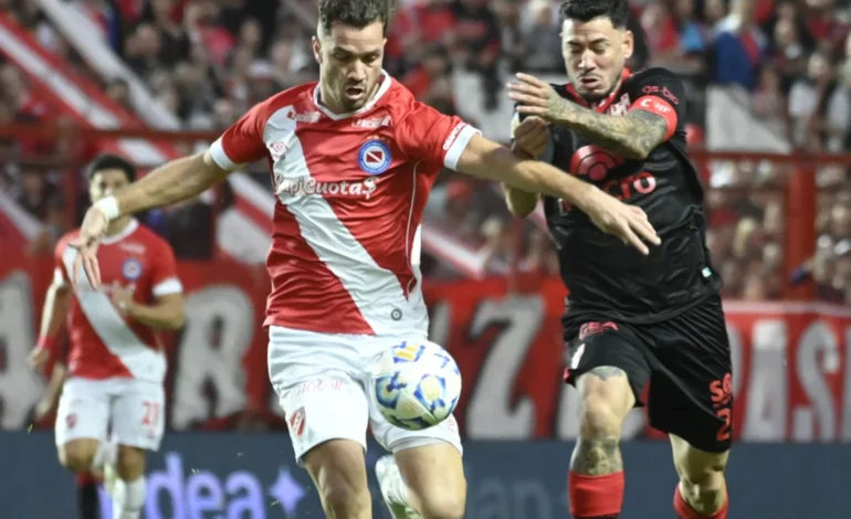Instituto en Córdoba recibe a Argentinos Juniors con la misión de volver al triunfo