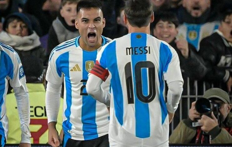 Lautaro Martínez superó a Maradona como goleador de la Selección