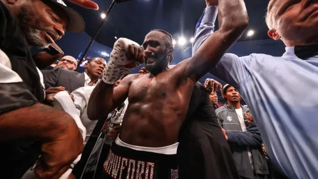 Canelo Álvarez pierde su campeonato indiscutido ante Crawford y hay noche triste para el boxeo mexicano