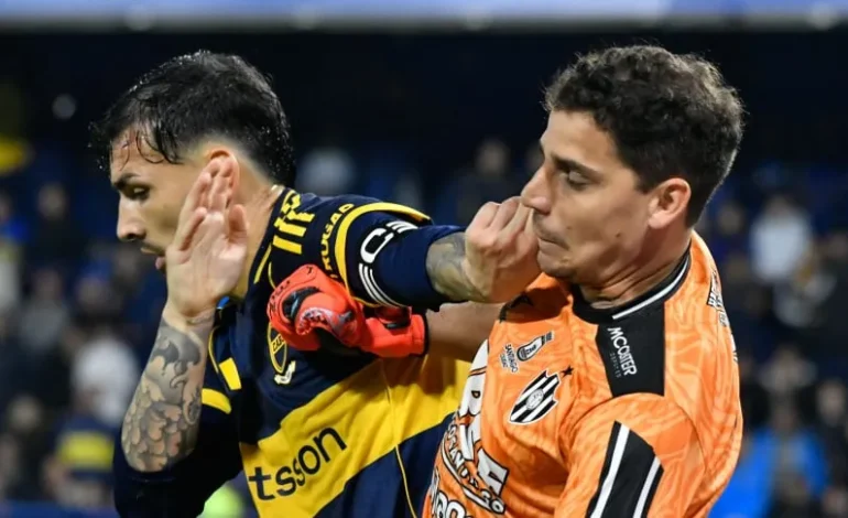 Se peleó con Paredes y apuntó contra el arbitraje ante Boca: «Tiene un cuidado especial»