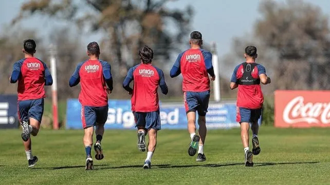 El plantel de Unión y una semana de entenamientos más corta de lo habitual
