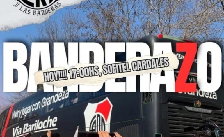 HINCHAS DE RIVER organizan un BANDERAZO en apoyo al equipo que enfrentará a Racing