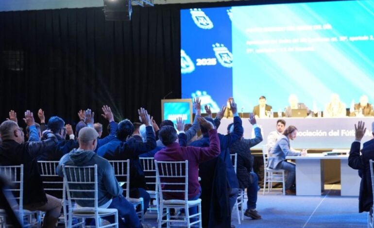 Luis Spahn dijo presente en la Asamblea Extraordinaria de la AFA