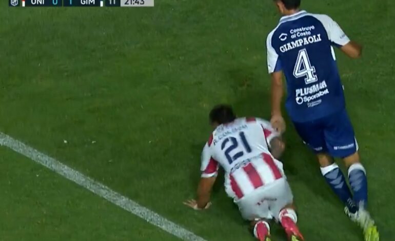 ¿ERA PENAL? La jugada contra Colazo que pudo ser chequeada por el VAR