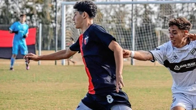 Bautista Maillier, otro JUVENIL de Colón que FIRMARÍA su primer contrato