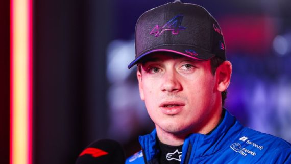 Franco Colapinto tras quedar 15º en Las Vegas: “Fue una qualy difícil, pero estábamos más cerca en lluvia y eso es bueno”