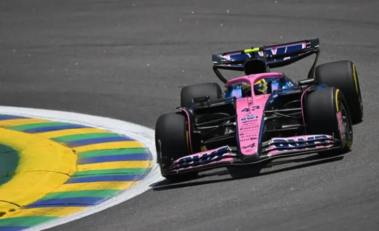 Colapinto sobrevivió a un día caótico, pero terminó 15° en el Gran Premio de Brasil