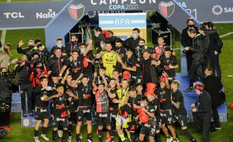 Colón, EL ÚNICO que pudo romper la “maldición del primero”