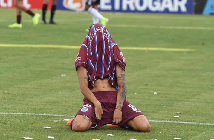 VIDEO: BRONCA y DESOLACIÓN en el GAMBARTE, Y ASÍ SE FUERON los jugadores DEL TOMBA tras el DESCENSO