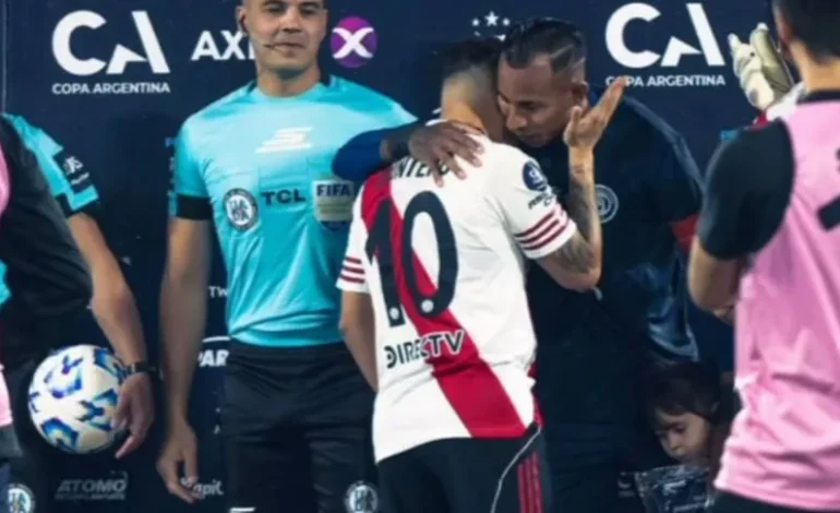 Qué hay detrás del posteo de Villa que encendió los rumores de su posible llegada a River