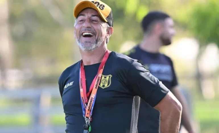 “Colón es un equipo de Primera que está en esta situación”: Cristian Díaz analiza el debut y el presente del Deportivo Madryn