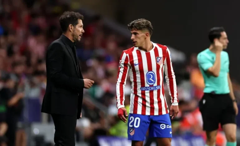 Giuliano Simeone REVELÓ por qué no usa el apellido en la camiseta