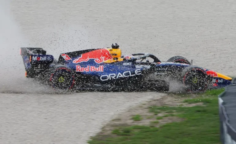 ¡ELIMINADO EN Q1! El DURISIMO accidente de Max Verstappen que lo dejó afuera
