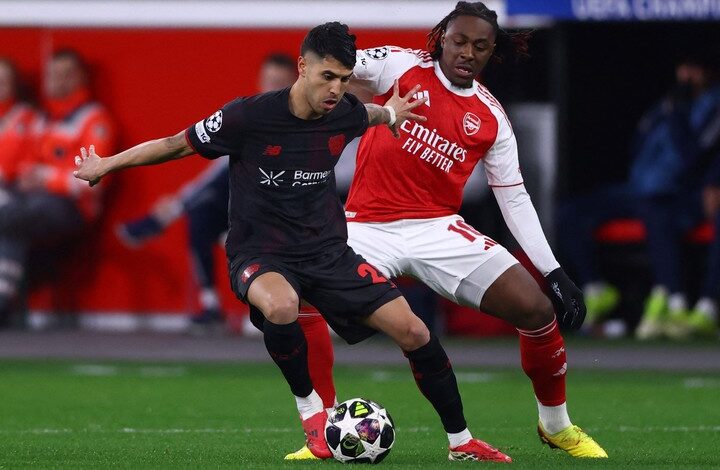 CON UN PENAL POLÉMICO: Bayer Leverkusen y Arsenal igualaron en Alemania