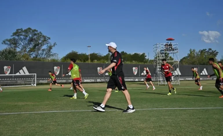 Intensidad, pelota parada y bomba anímica: así fueron los PRIMEROS DÍAS de Coudet en River