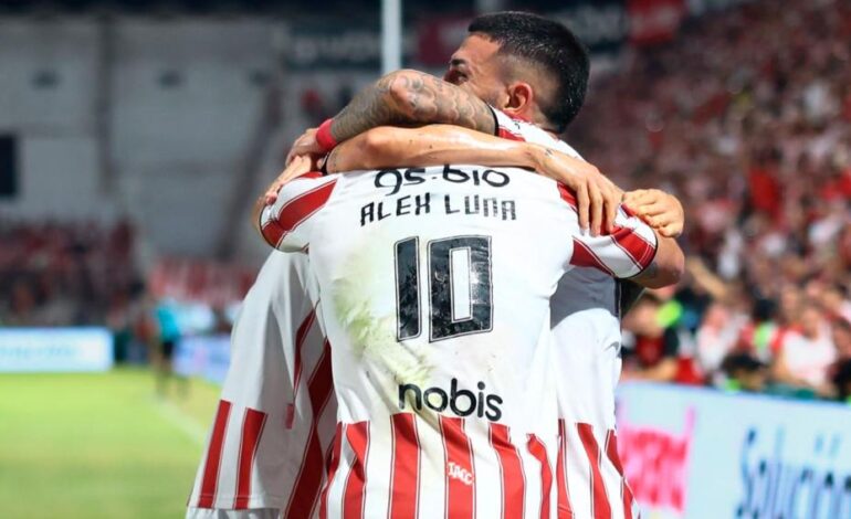 Instituto y Atlanta se miden en Rafaela en busca de un lugar en 16vos
