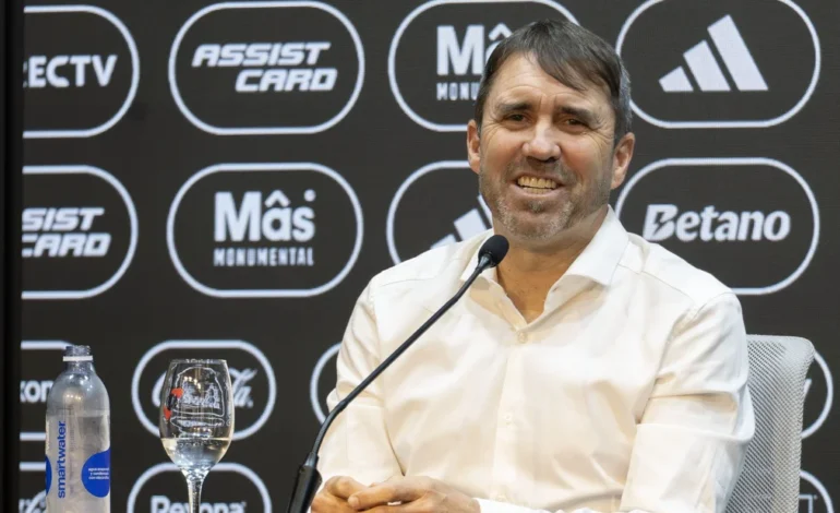 Cómo formaría River para el Superclásico