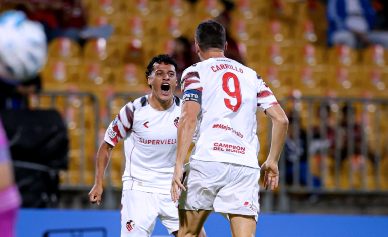  Estudiantes empató en su debut de Libertadores y ya pone la mira en el duelo clave ante Unión