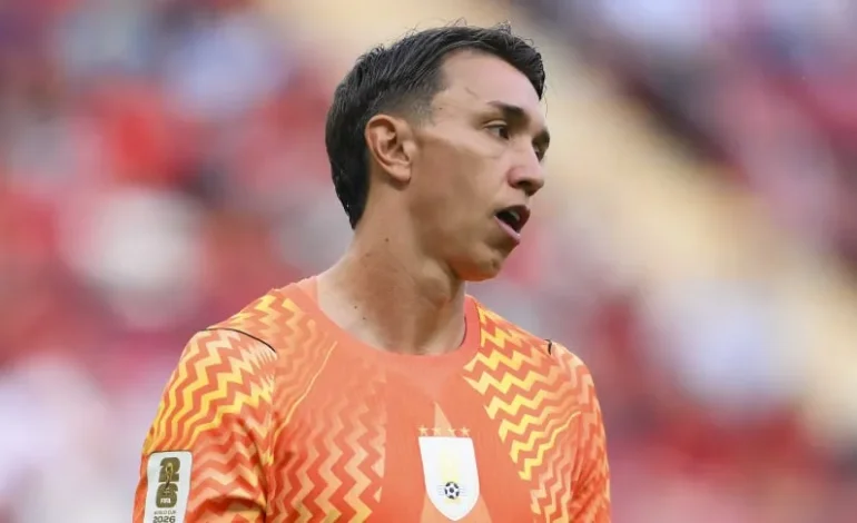 La desgarradora autocrítica de Muslera tras la eliminación de Uruguay: «Le pido disculpas a todo el pueblo»