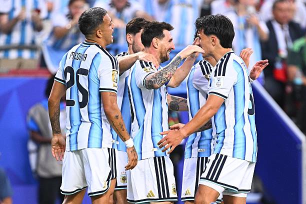 En que instancia del Mundial se podrían cruzar Argentina y Brasil