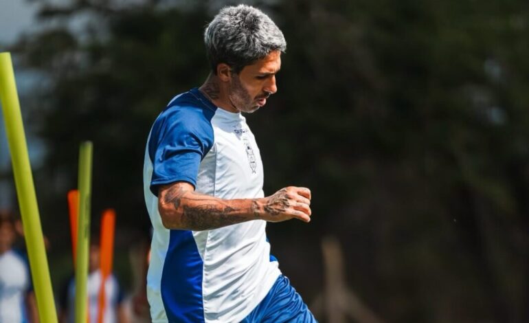 El Pata Castro se plantó, no se presentó y quiere irse de Gimnasia