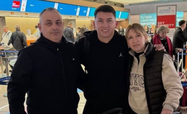 Mateo del Blanco viaja a Francia para sellar su millonaria venta al Estrasburgo