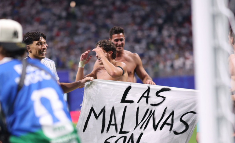 Alerta en la AFA: la FIFA podría sancionar a Argentina por la bandera de Malvinas ante Inglaterra