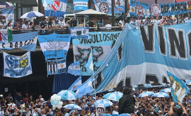El color de la previa: así fue el banderazo argentino en Atlanta