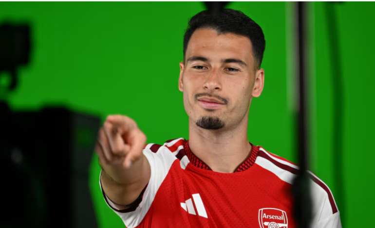 Venta millonaria del Arsenal… con Julián de fondo
