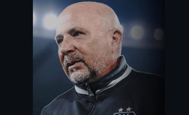 El FUERTE DESCARGO de SAMPAOLI en sus redes: «Este escudo merece una historia mucho mejor»