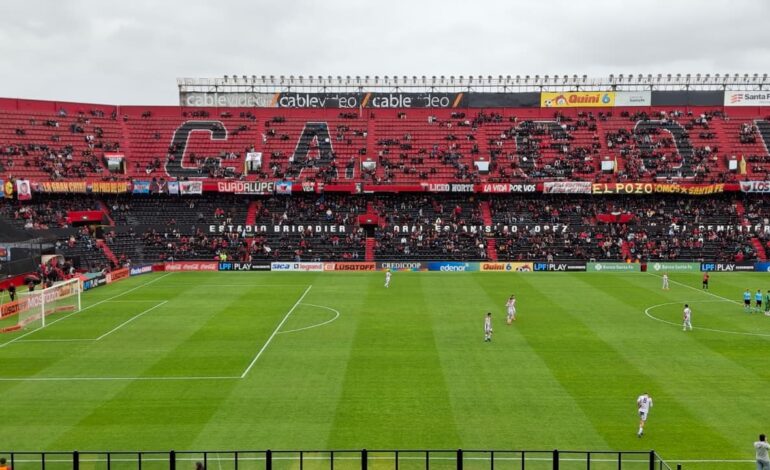 JUEGAN EL SEGUNDO TIEMPO: Colón 1-0 Patronato . Seguilo por SFD