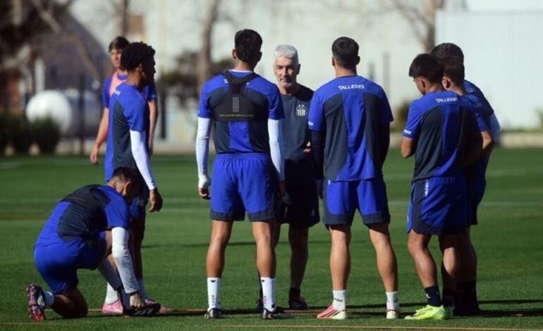 Talleres ajusta el equipo para Unión: retornos importantes y una baja