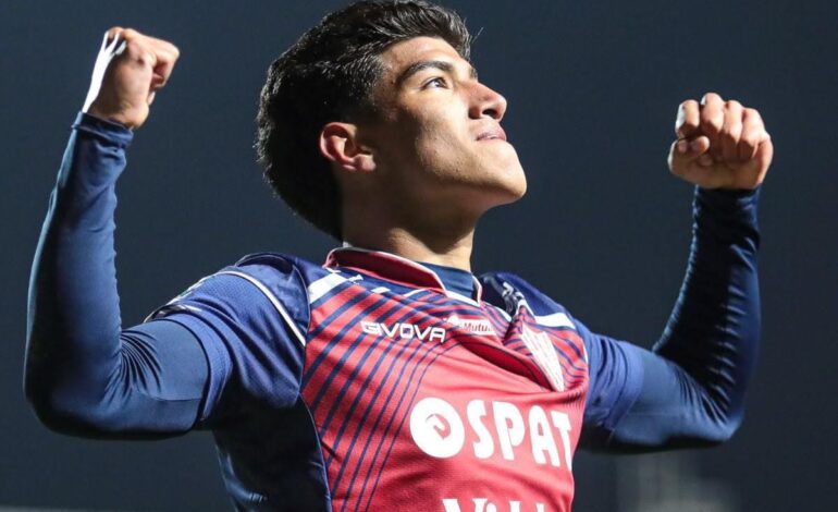 “Espero dejar una huella en el club”: Misael Aguirre y un debut en las redes que ilusiona