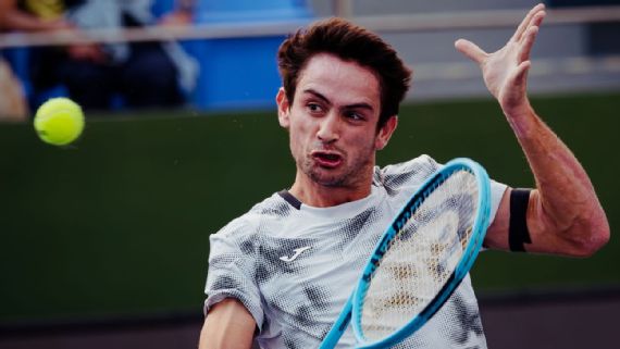 Mariano Navone se despidió del ATP 500 de Basilea tras caer ante Valentin Vacherot